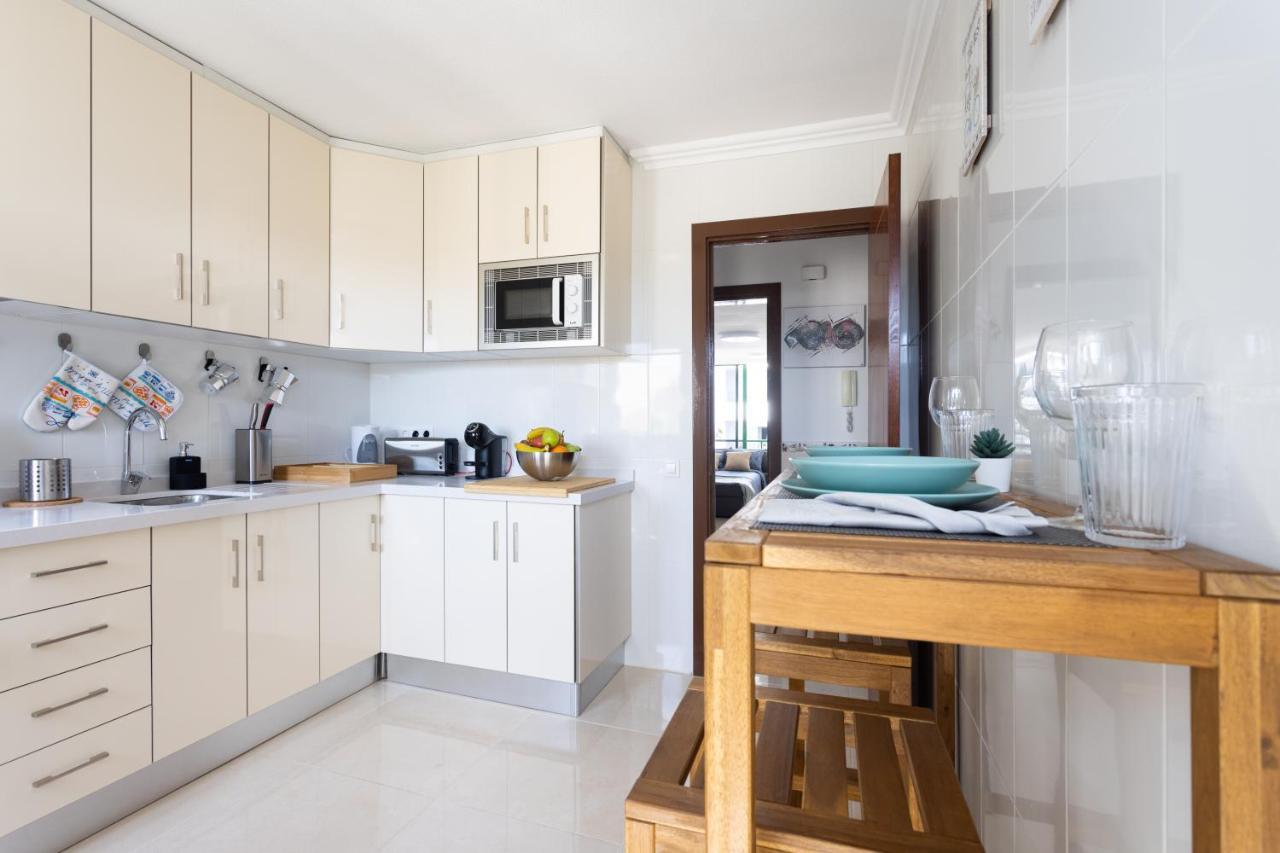 Classbnb - Three Spacious Apartments 150M From The Las Americas Promenade Arona  Extérieur photo